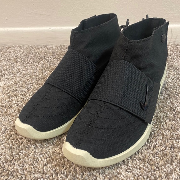 ‼️SOLD‼️Nike Air “Fear Of God’ Moccasin - Picture 2 of 7